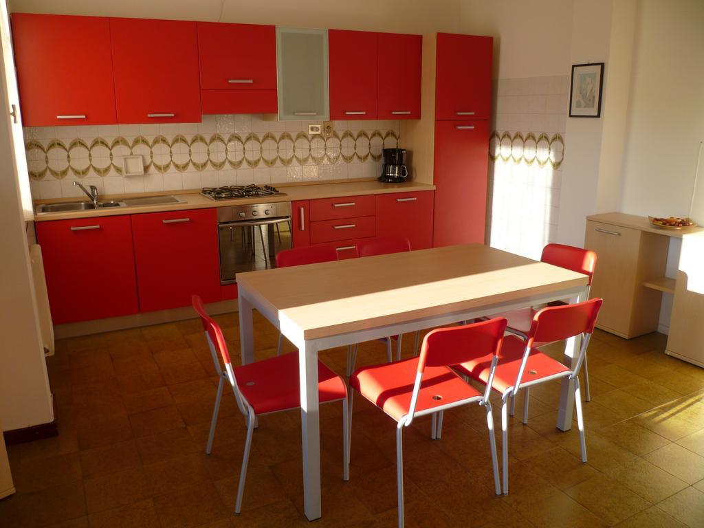 Casa Lucia Lejlighed Torbole Sul Garda Eksteriør billede