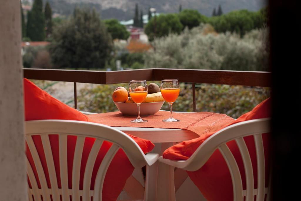 Casa Lucia Lejlighed Torbole Sul Garda Eksteriør billede